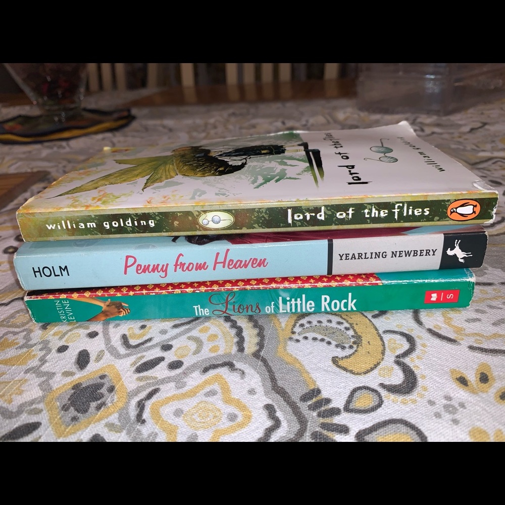 Books - Picture 4 of 4